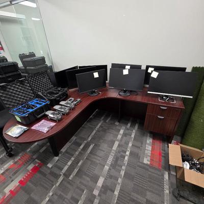 Sale Photo Thumbnail #18