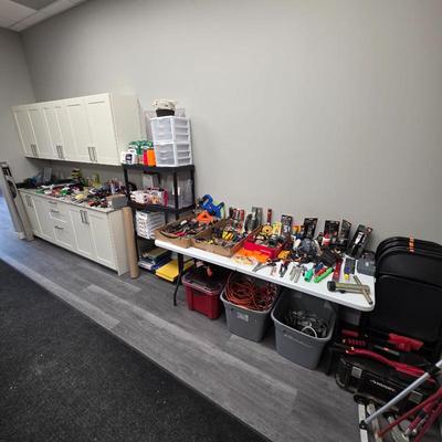 Sale Photo Thumbnail #57