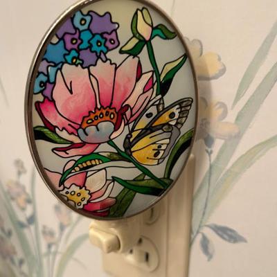 Sale Photo Thumbnail #48