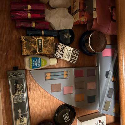 Sale Photo Thumbnail #93