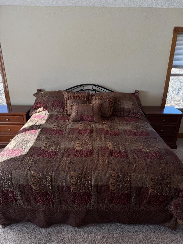 Sale Photo Thumbnail #2