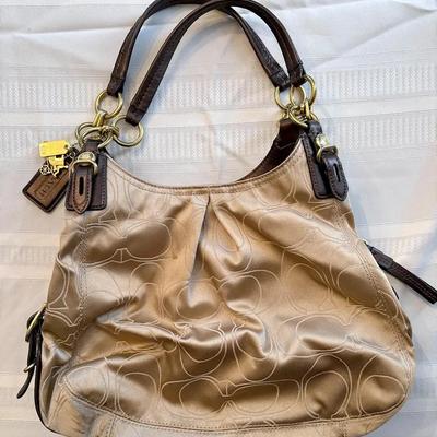 Sale Photo Thumbnail #52