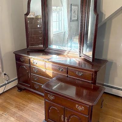 Sale Photo Thumbnail #100