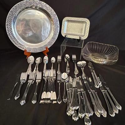 Entertainment Lot- Wilton Armetale, Fruit Basket, Assorted Flatware