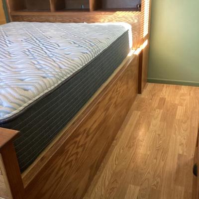 Sale Photo Thumbnail #80