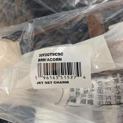 Sale Photo Thumbnail #43