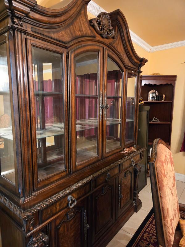 Sale Photo Thumbnail #25