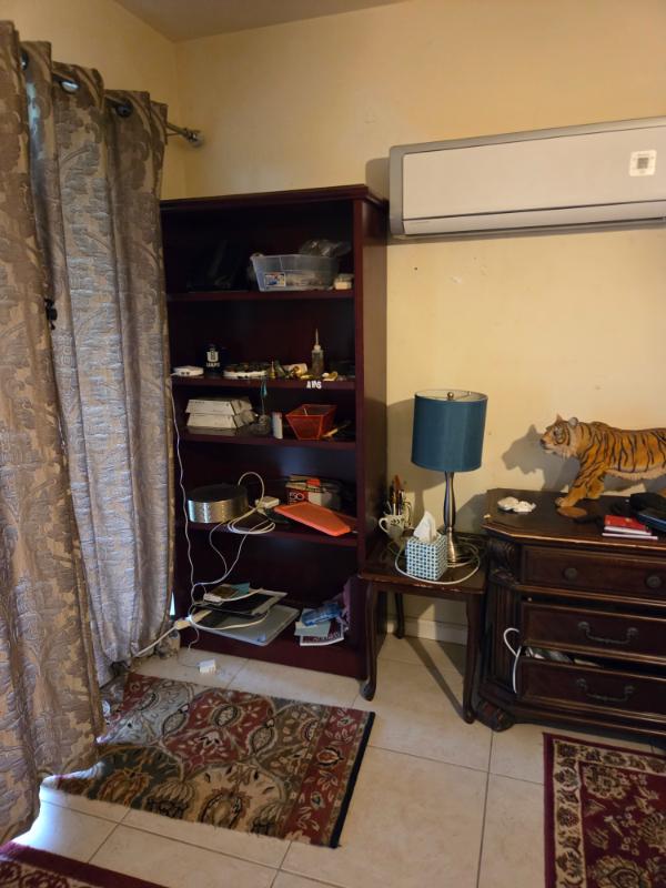 Sale Photo Thumbnail #11