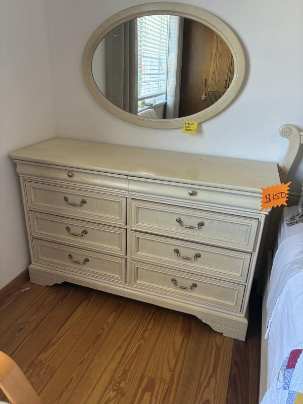 Sale Photo Thumbnail #15