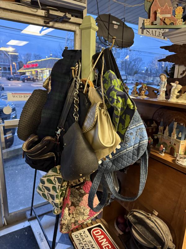 Sale Photo Thumbnail #16