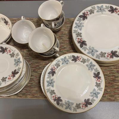 Royal Doulton Camelot Bone China Service for 8 Blue Brown Leaf Berry Gold Trim English