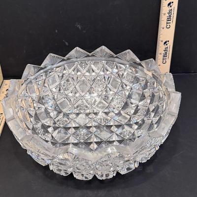 Vintage American Brilliant Style Cut Glass Bowl Diamond Pattern Sawtooth Rim Antique