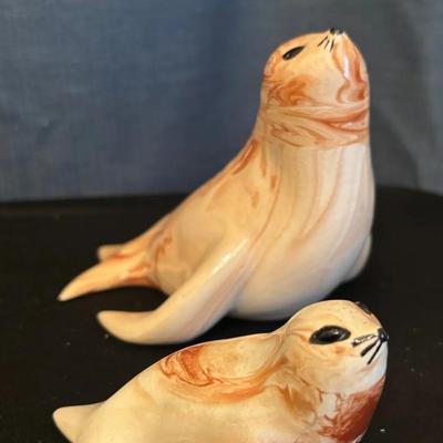 Vintage Marbled Ceramic Seal Figurines Alaska Souvenir Brown Cream Swirled Glaze Collecti