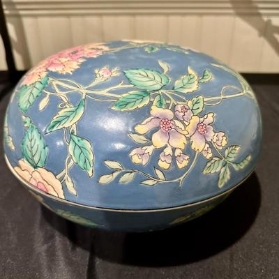 Sale Photo Thumbnail #135