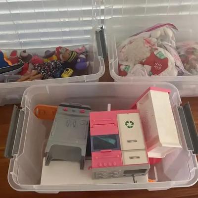 Monster High - Clawdeen Wolf Doll & Miscellaneous Doll Playsets, Accessories, And Other Toys