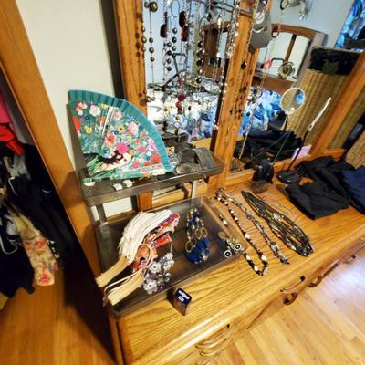 Sale Photo Thumbnail #267