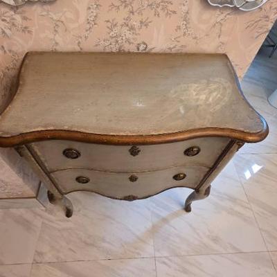 Sale Photo Thumbnail #197: Hooker Furniture Two-Drawer Chest
