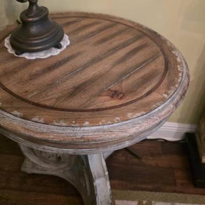 Sale Photo Thumbnail #124: Hooker Furniture Round Accent Table
