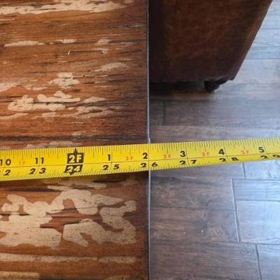 Sale Photo Thumbnail #136: Hooker Furniture Nesting Table Set
