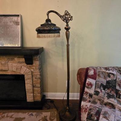 Sale Photo Thumbnail #115: Tiffany Style Stained Glass Floor Lamp
