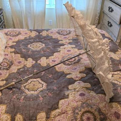 Sale Photo Thumbnail #314: Lace Parasol With Metal Frame
