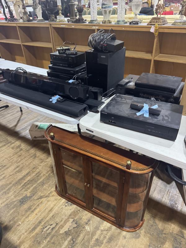 Sale Photo Thumbnail #17