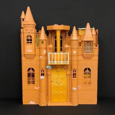 Vintage Mattel Barbie Swan Lake Musical Fantasy Castle