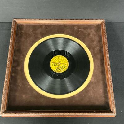 Signed Carl Perkins - Blue Suede Shoes 78 10 Inch Album 