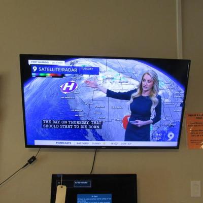 Sale Photo Thumbnail #91