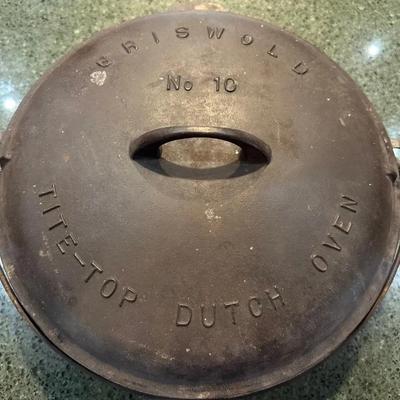 Griswold Cast Iron Dutch Oven