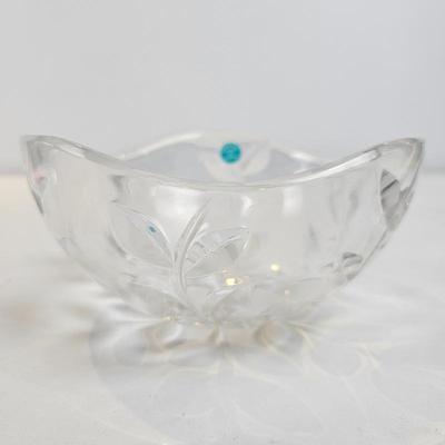 Lot #51 - Tiffany & Co Etched Glass Bowl Austria Leaf Pattern Crystal Decorative Dish