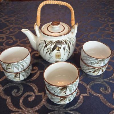 Vintage Japanese Tea Set Bamboo Motif Teapot with Cups Woven Handle