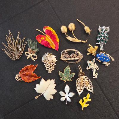 Vintage Brooch Lot Leaf Animal Floral Figural Pins Estate Jewelry