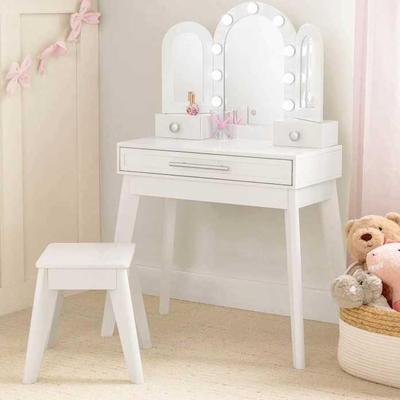 Sale Photo Thumbnail #942