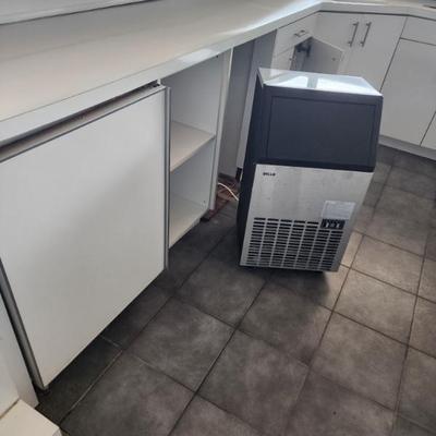 Sale Photo Thumbnail #180