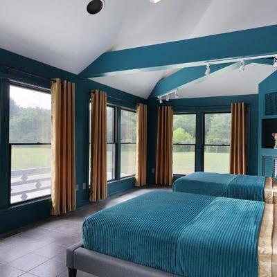 Sale Photo Thumbnail #38