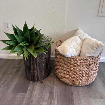 Sale Photo Thumbnail #193