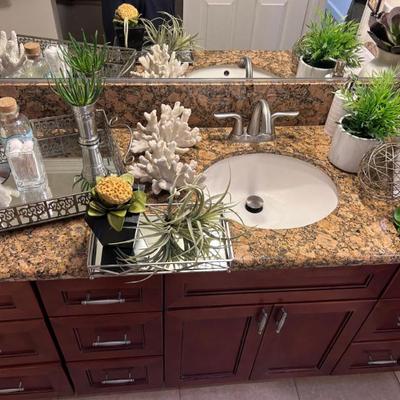 Sale Photo Thumbnail #201