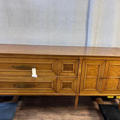 Sale Photo Thumbnail #328