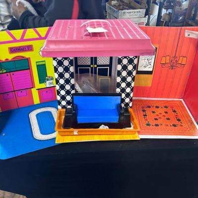 Sale Photo Thumbnail #592