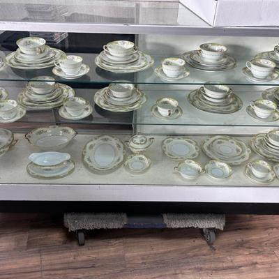 Sale Photo Thumbnail #564