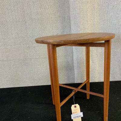 Sale Photo Thumbnail #215