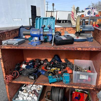 Sale Photo Thumbnail #369