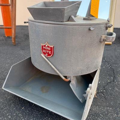 Sale Photo Thumbnail #465