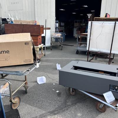 Sale Photo Thumbnail #381