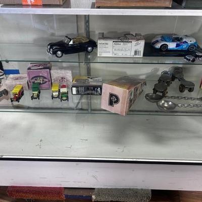 Sale Photo Thumbnail #574