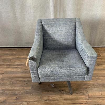 Sale Photo Thumbnail #441