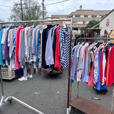 Sale Photo Thumbnail #476