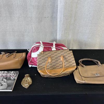 Sale Photo Thumbnail #241