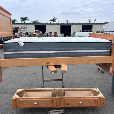 Sale Photo Thumbnail #470